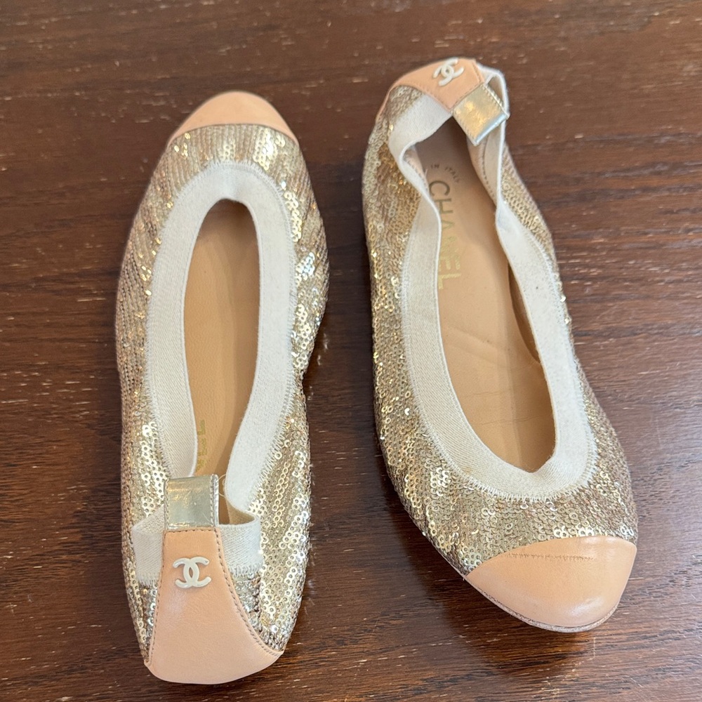 CHANEL Beige and Gold Sequin Flats